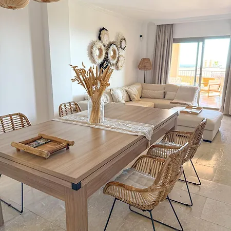 Sea And Mountain View With 4 Pools Apartment