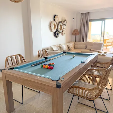 Apartment Sea And Mountain View With 4 Pools *